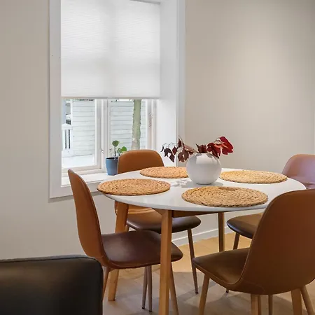 Homelike And Cozy Close To Centre Διαμέρισμα