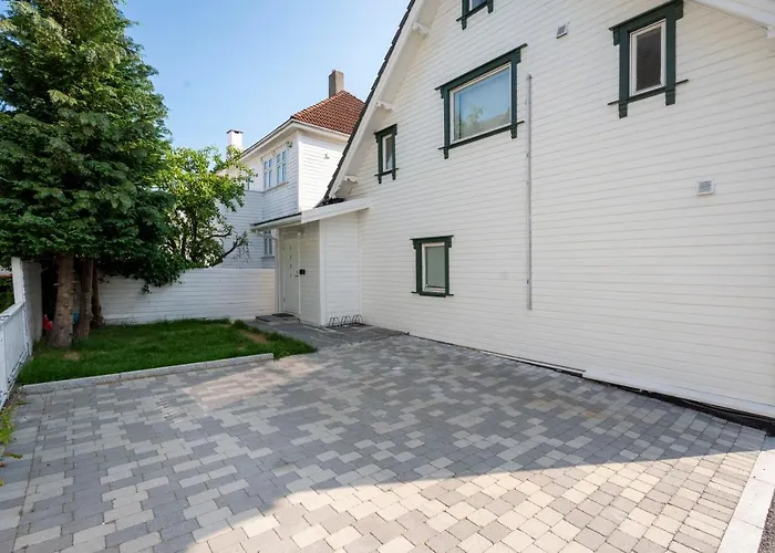 Lejlighed Homelike And Cozy Close To Centre *