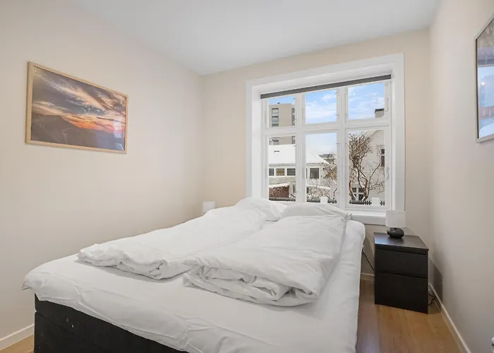 Homelike And Cozy Close To Centre Apartment *